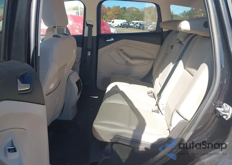 2019 Ford Escape Se from USA, damaged, VIN 1FMCU9GD3KUB92360